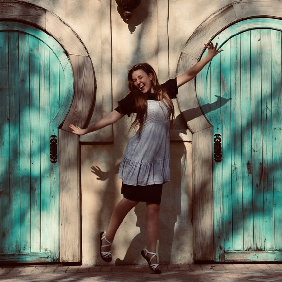 Meet your Posher, Shireena - Picture 1 of 1